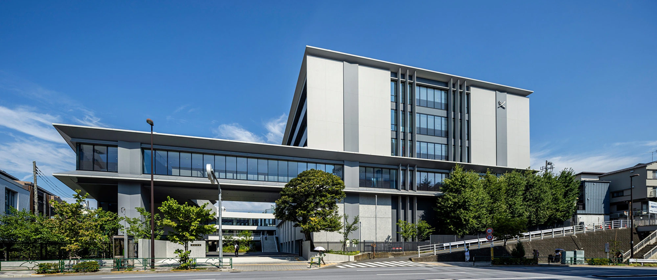 開成中学校 校舎